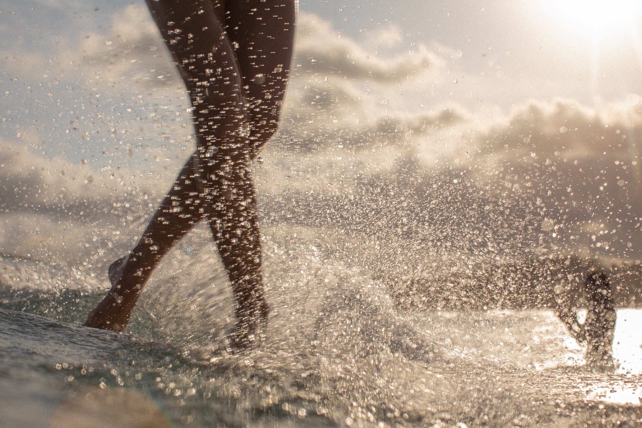 Sunward bound - Long boarder surfing